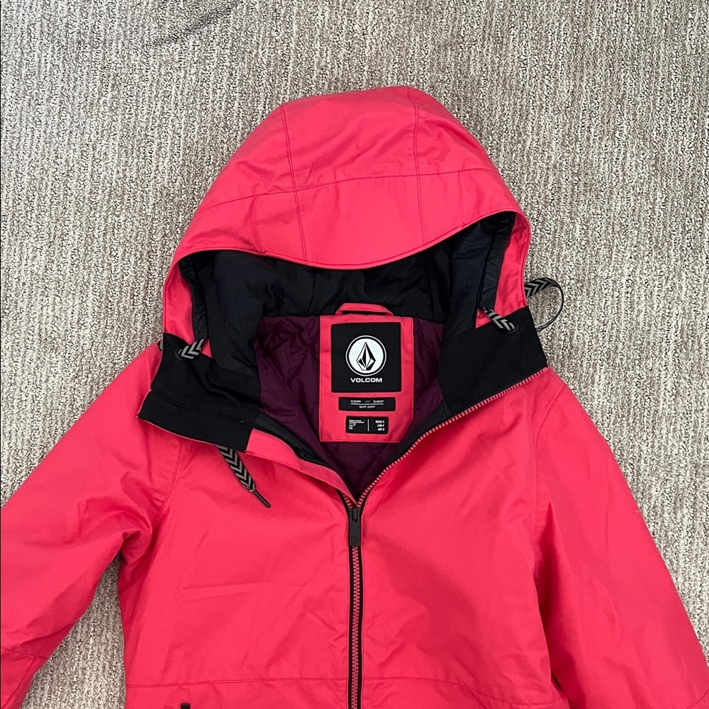 Volcom Women’s Red Hooded Ski Jacket